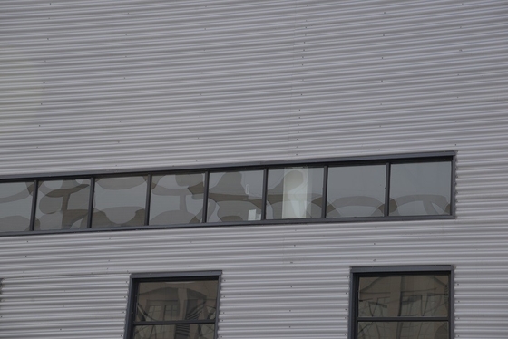 мастерская металла зданий Q235B пяди 50m стальная изготовленная Prefab